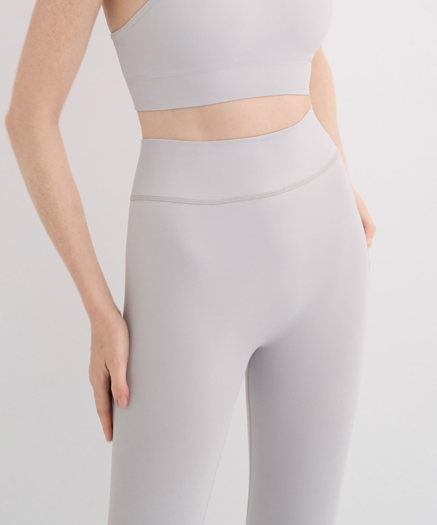 Performance High Rise Leggings - Pebble