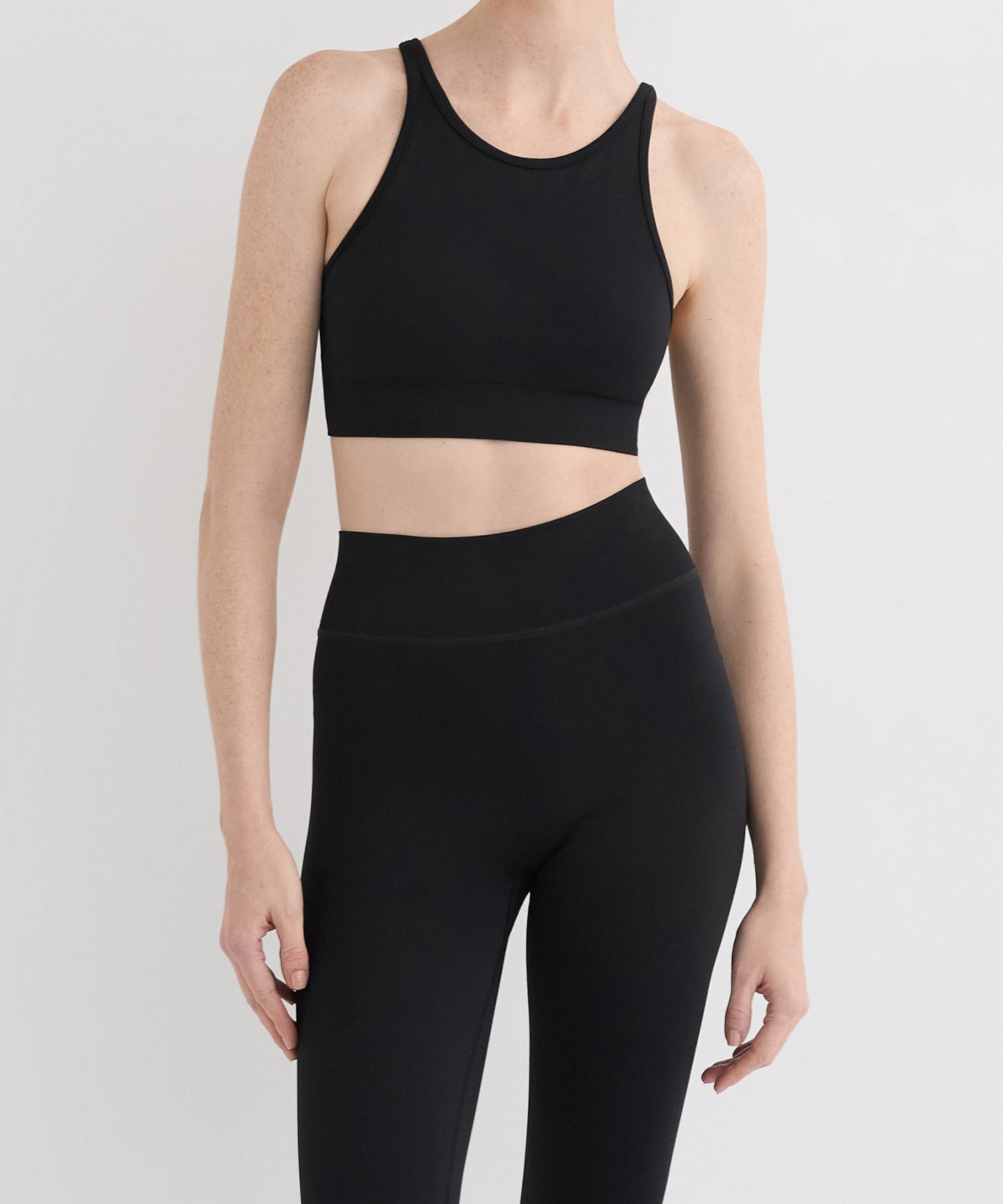 Performance High Neck Sports Bra - Black