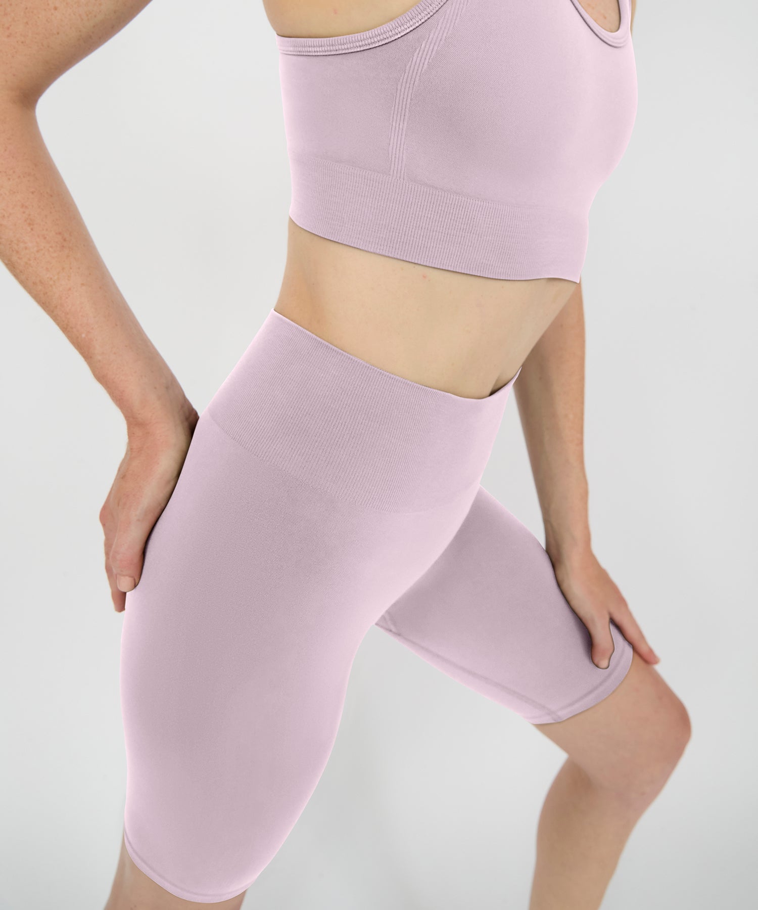 Form Movement Biker Short 6" - Mauve