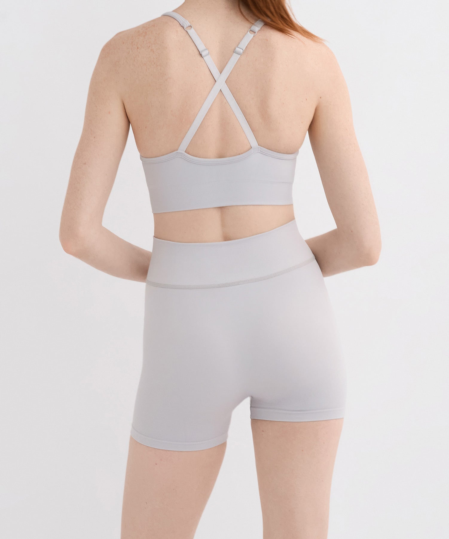 Performance Mid Rise 2" Short - Pebble