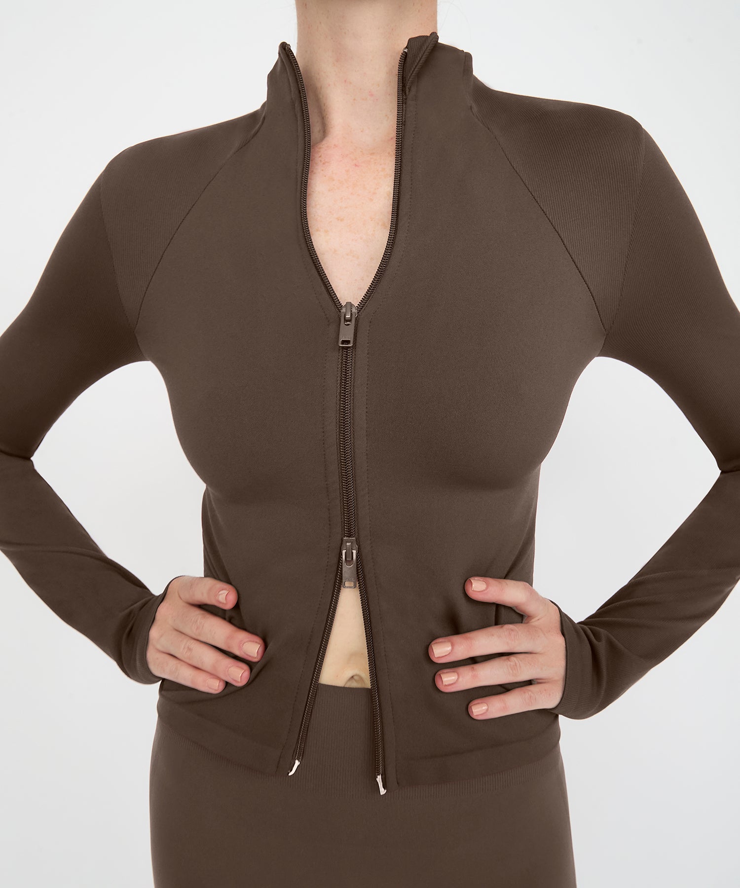 Form Movement Full Zip Jacket - Acorn