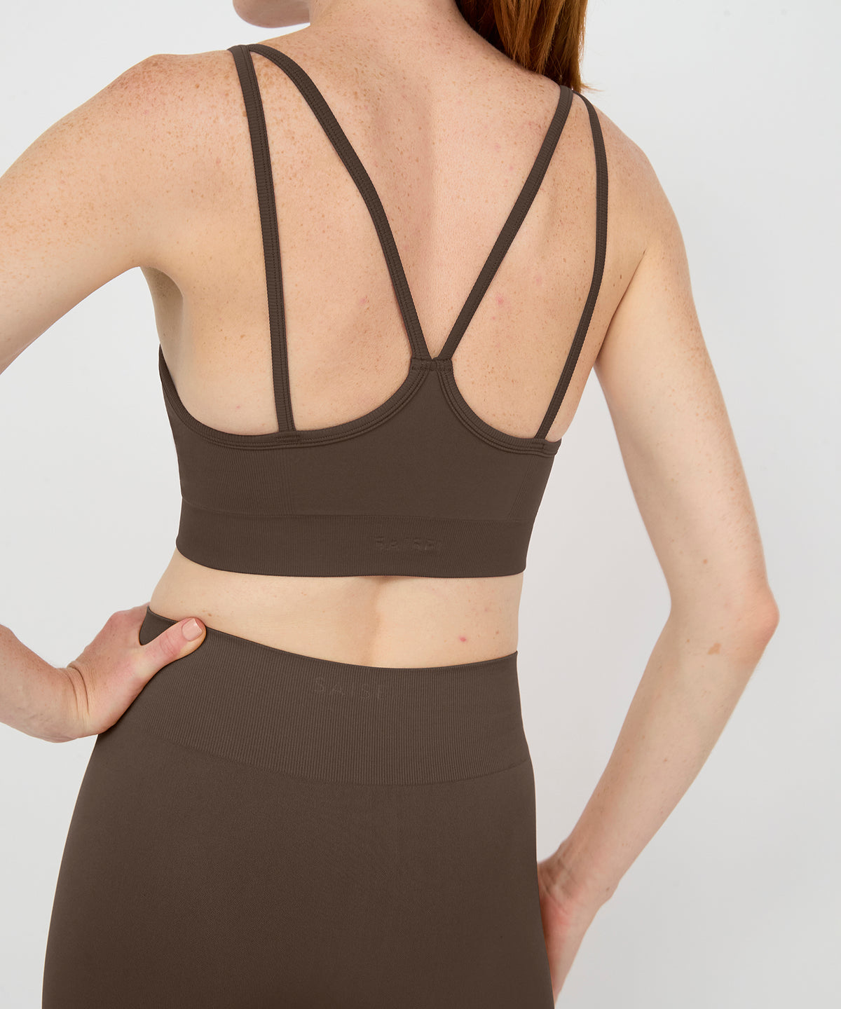 Form Movement V Neck Bra - Acorn