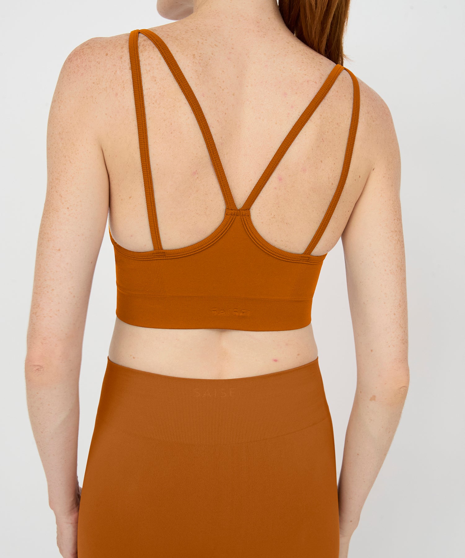Form Movement V Neck Bra - Terracotta